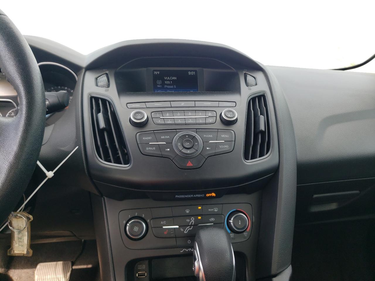 Photo 9 from auction – 2018 FORD FOCUS SE with VIN 1FADP3F27JL264717