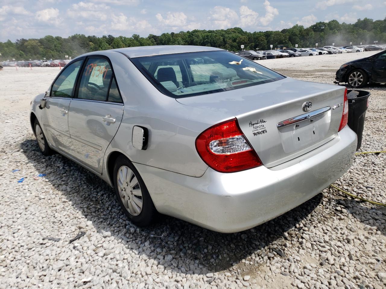 Photo 3 from auction – 2002 TOYOTA CAMRY LE with VIN 4T1BE32K92U570175