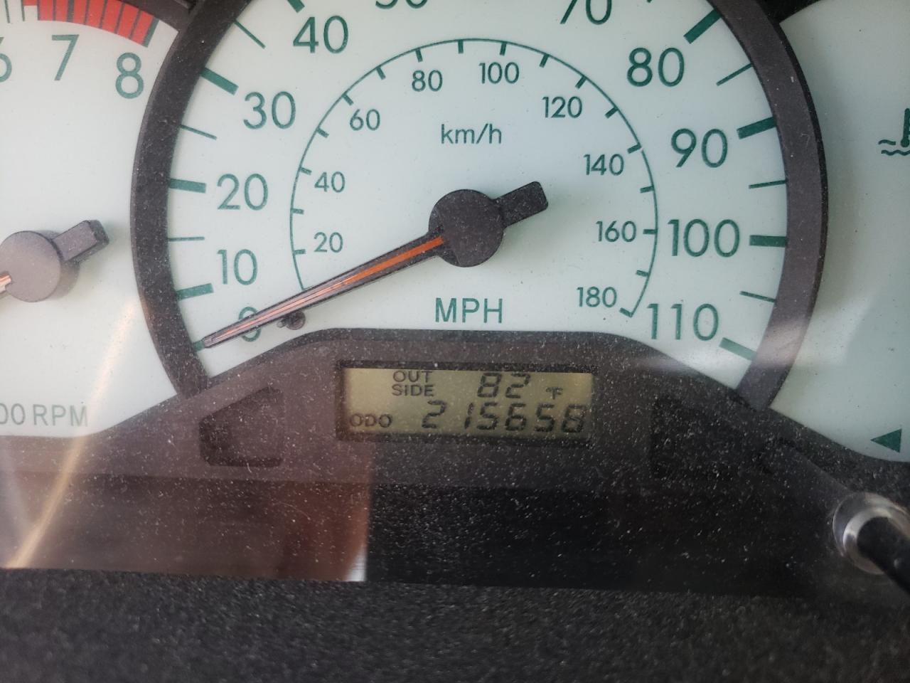 Photo 8 from auction – 2003 TOYOTA COROLLA with VIN JTDBR32E430004890