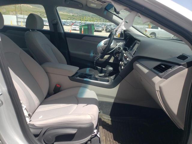 Photo 5 from auction – 2019 HYUNDAI SONATA SE with VIN 5NPE24AF2KH791602