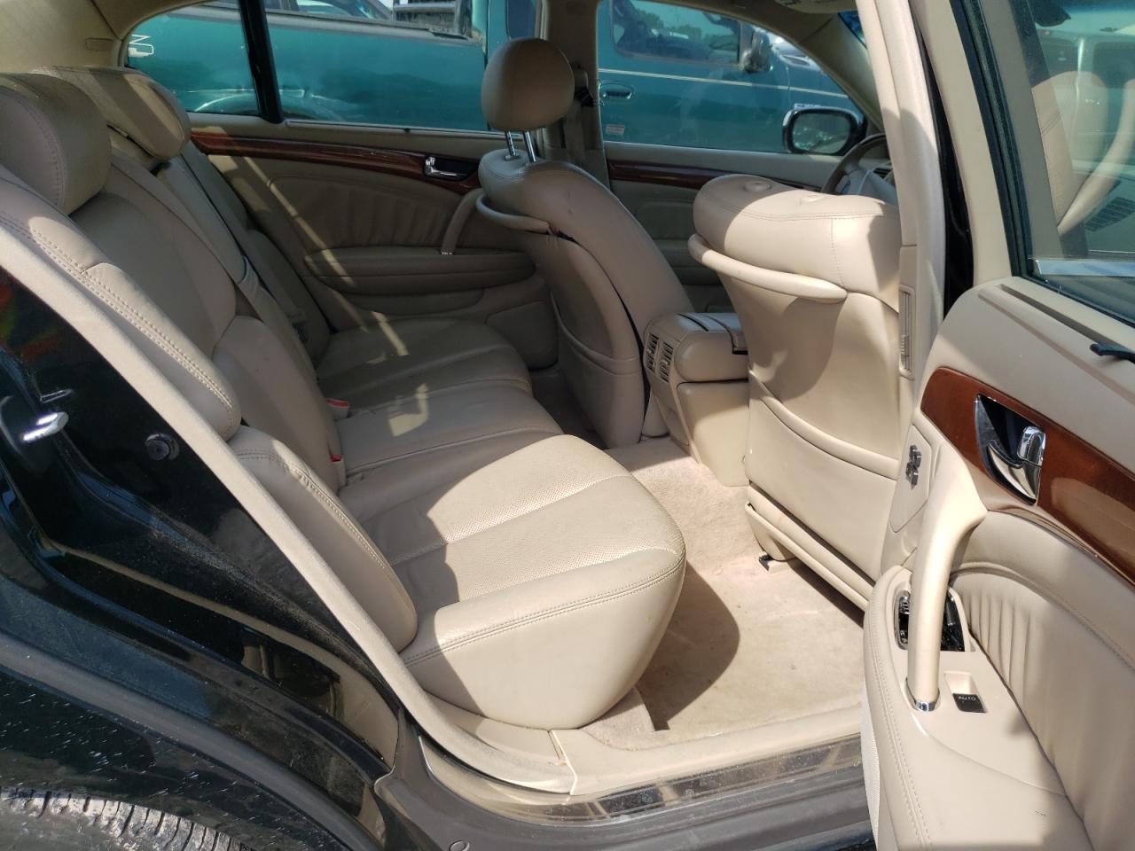 Photo 6 from auction – 2004 INFINITI Q45 with VIN JNKBF01AX4M500467