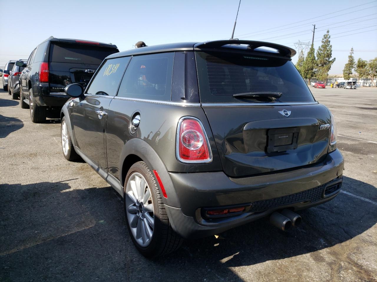 Photo 3 from auction – 2012 MINI COOPER S with VIN WMWSV3C51CT386396