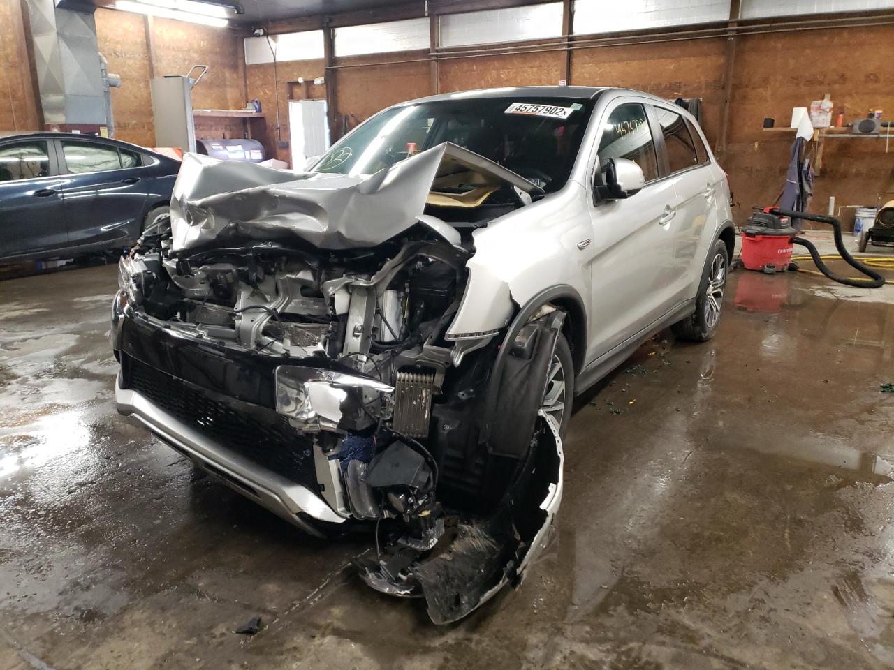Photo 2 from auction – 2019 MITSUBISHI OUTLANDER with VIN JA4AR3AU6KU024998
