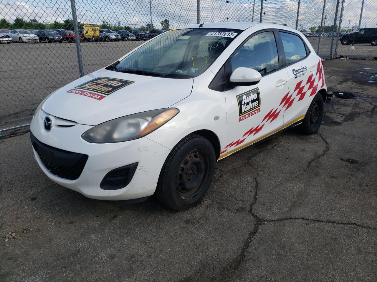 Photo 2 from auction – 2012 MAZDA MAZDA2 with VIN JM1DE1KZ7C0140555