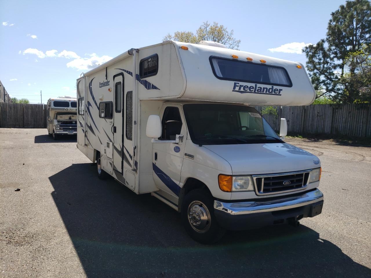 FORD E450 RV 2007 with VIN 1FDXE45S17DA95071 - Photo from auction