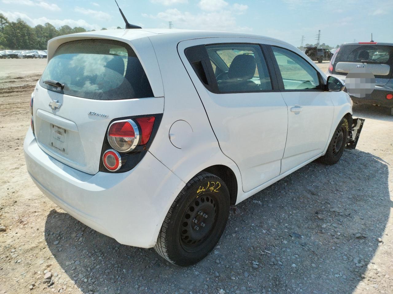 Photo 4 from auction – 2014 CHEVROLET SONIC LS with VIN 1G1JA6SH0E4140727