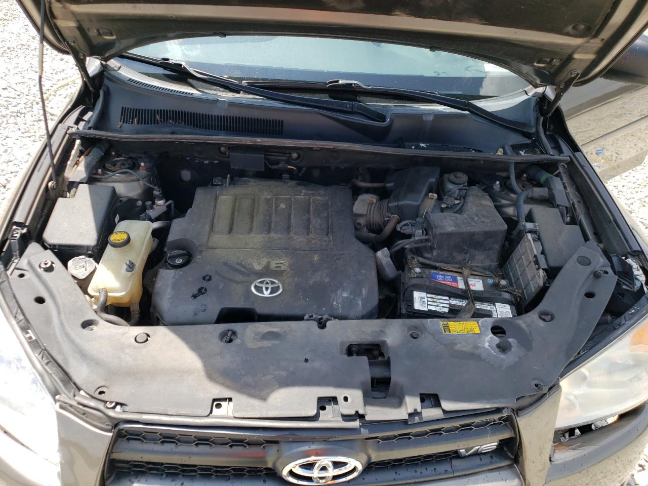 Photo 7 from auction – 2011 TOYOTA RAV4 with VIN 2T3BK4DV0BW051092