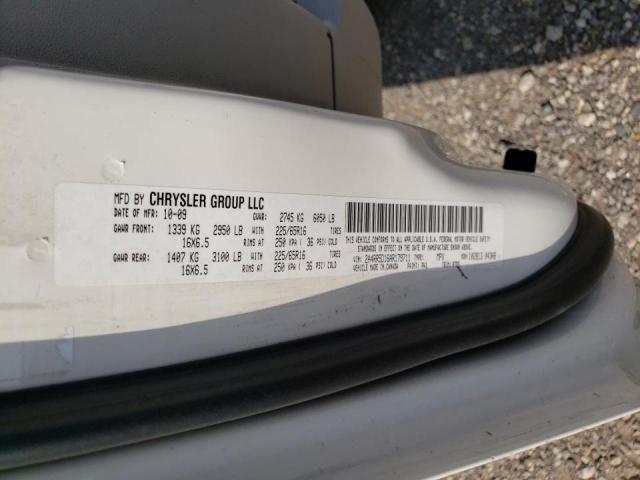 Photo 10 from auction – 2010 CHRYSLER TOWN & COU with VIN 2A4RR5D16AR179711