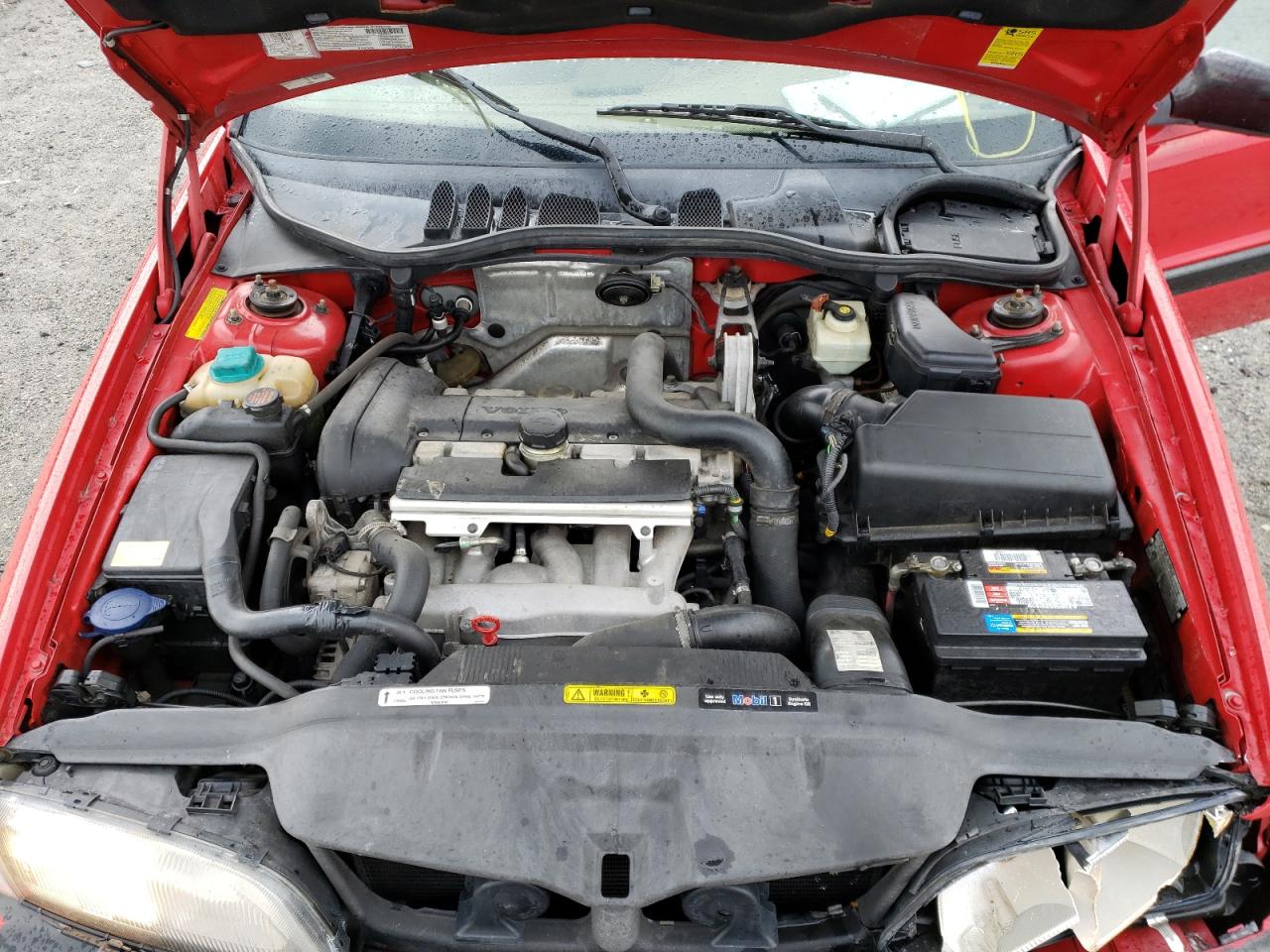 Photo 7 from auction – 2000 VOLVO C70 TURBO with VIN YV1NC56D9YJ014354