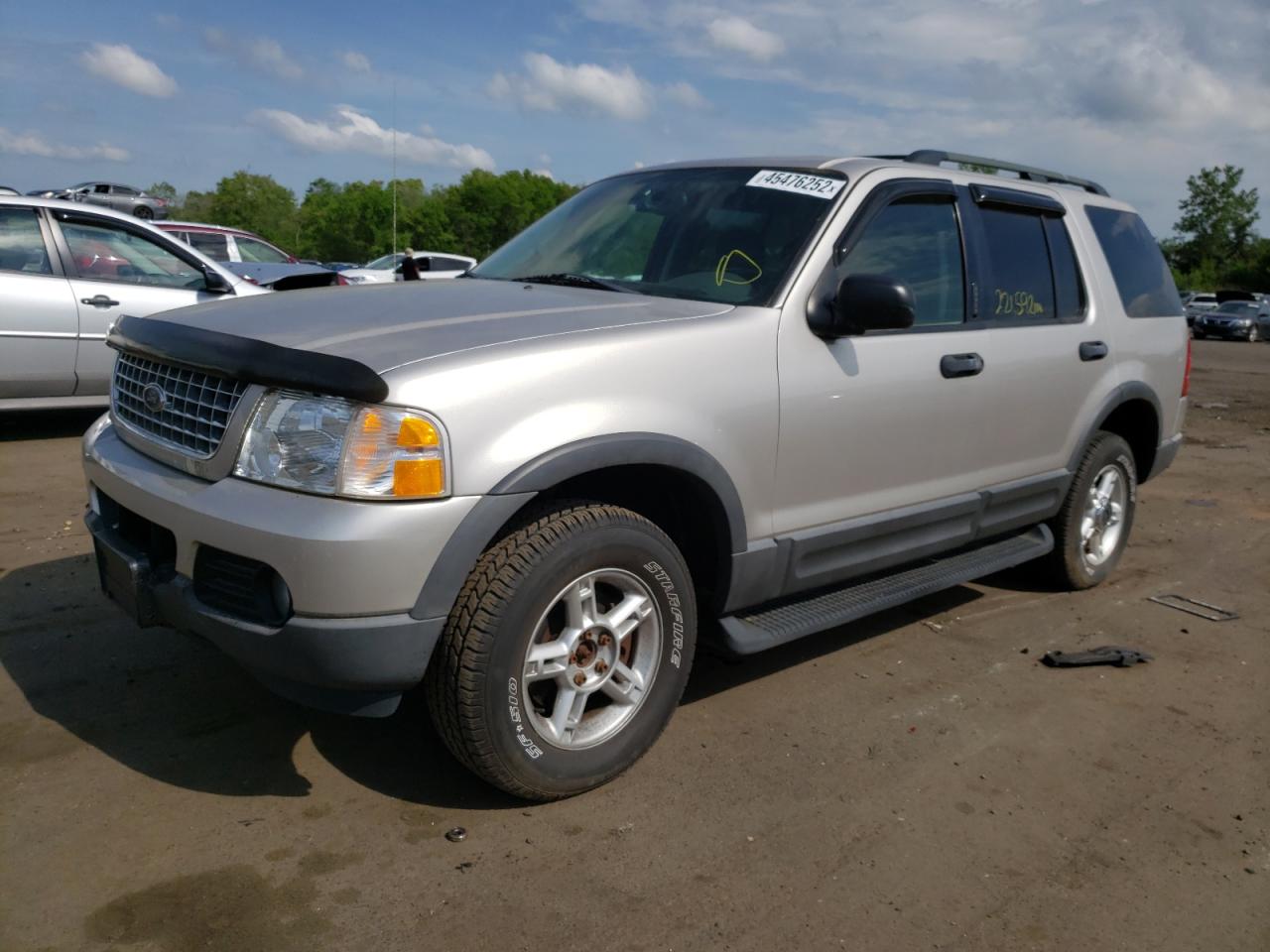 Photo 2 from auction – 2003 FORD EXPLORER X with VIN 1FMZU73K33UB47116