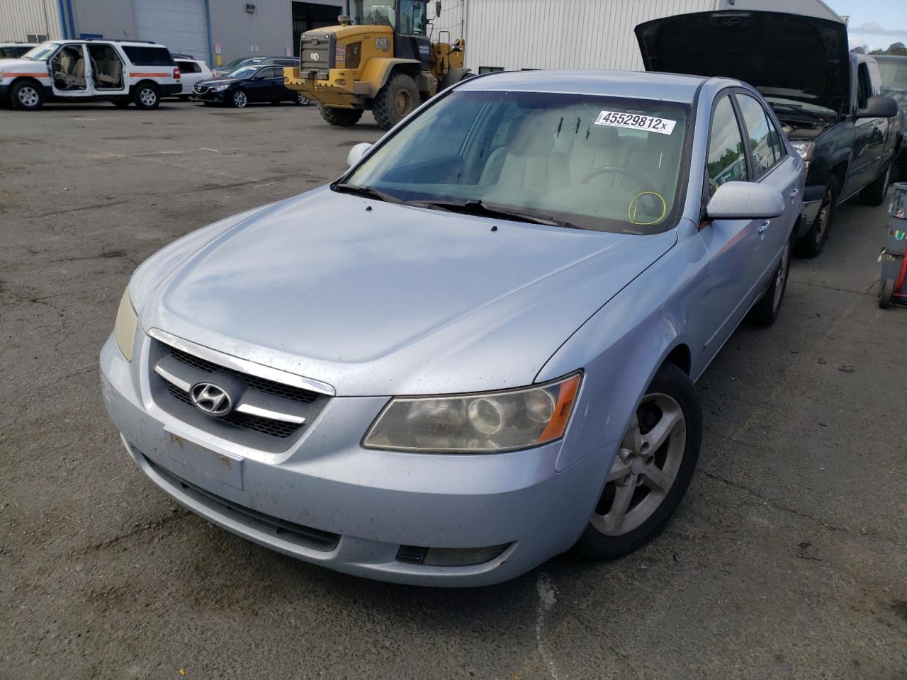 Photo 2 from auction – 2007 HYUNDAI SONATA with VIN 5NPEU46F27H186277