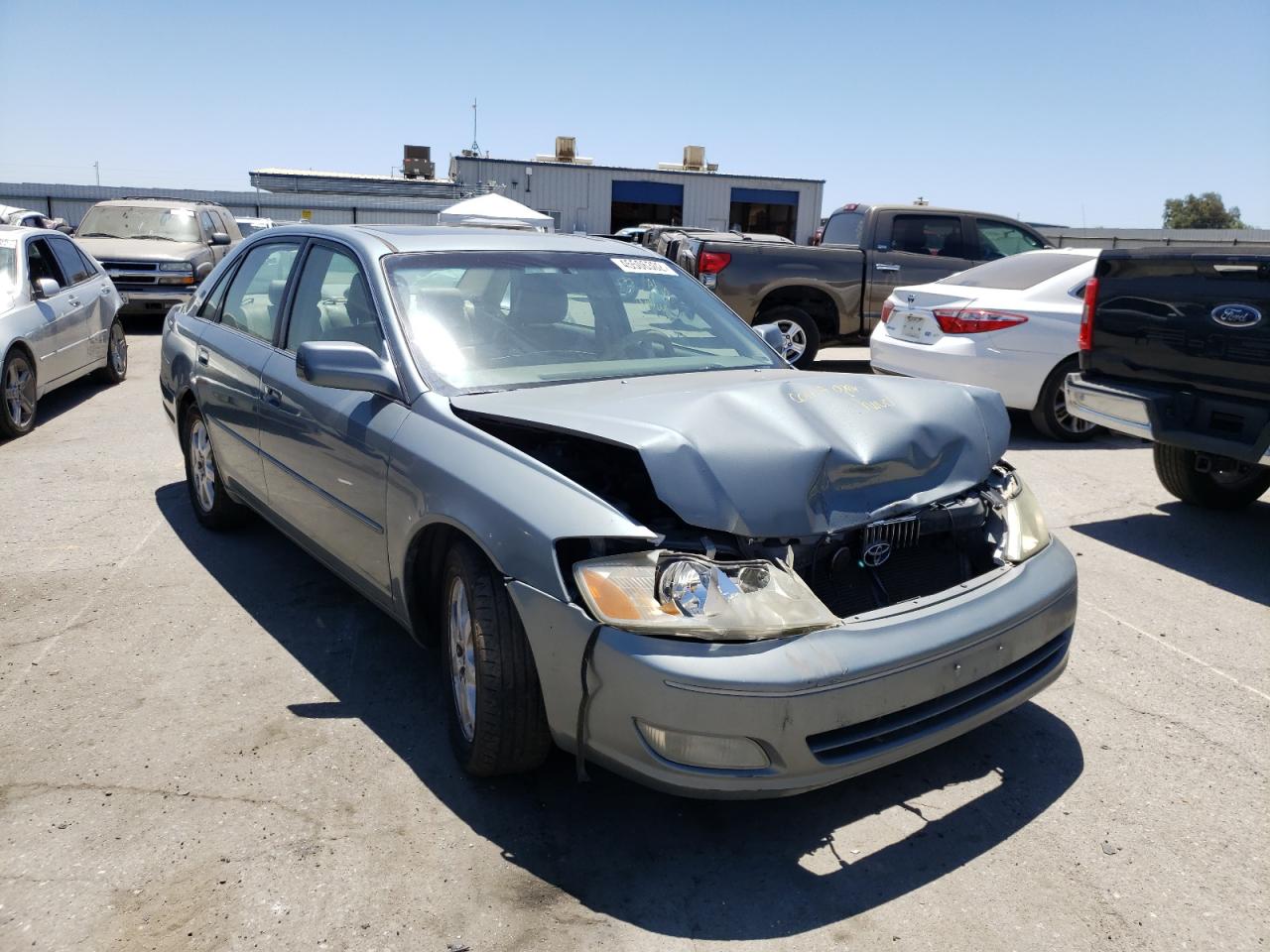 TOYOTA AVALON XL 2002 with VIN 4T1BF28B02U230900 - Photo from auction