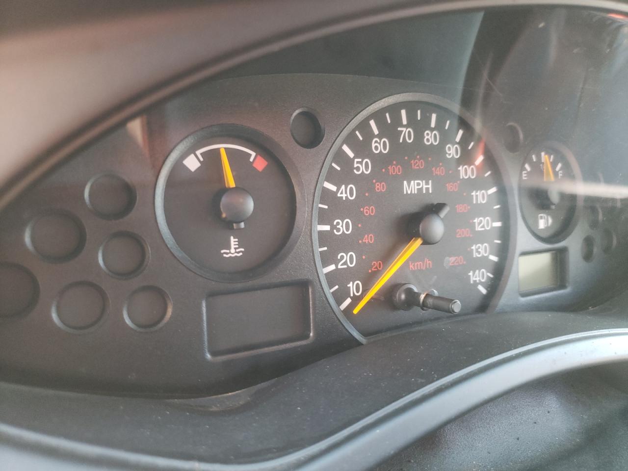 Photo 8 from auction – 2003 FORD FOCUS SE with VIN 1FAFP34P83W252181