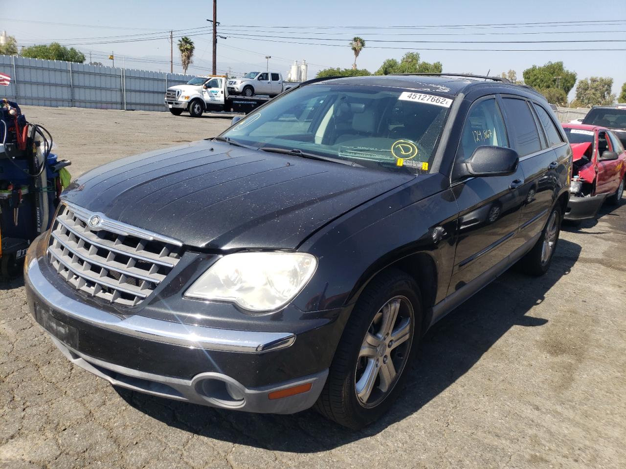 Photo 2 from auction – 2007 CHRYSLER PACIFICA T with VIN 2A8GM68X27R300493