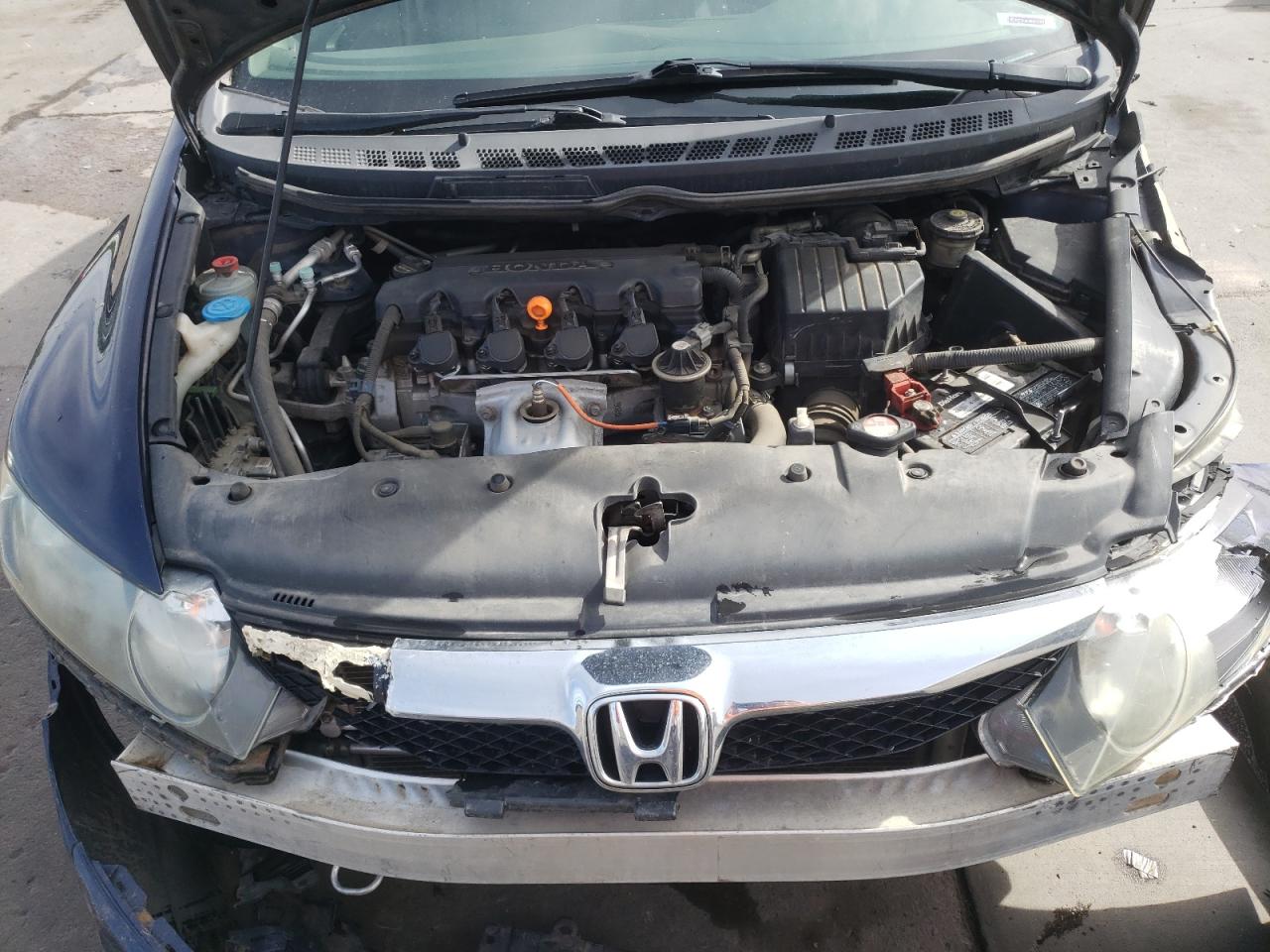 Photo 7 from auction – 2010 HONDA CIVIC LX with VIN 19XFA1F52AE004995