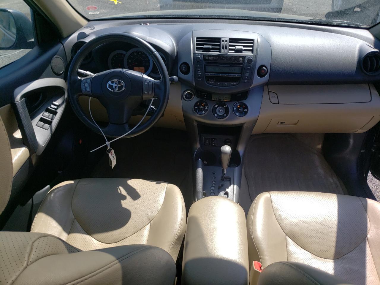 Photo 9 from auction – 2011 TOYOTA RAV4 LIMIT with VIN 2T3DK4DV7BW041152