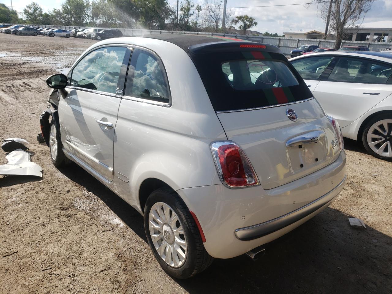 Photo 3 from auction – 2012 FIAT 500 LOUNGE with VIN 3C3CFFER4CT302442