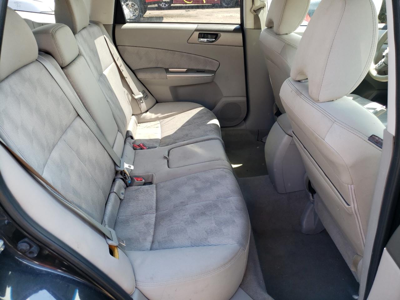 Photo 6 from auction – 2010 SUBARU FORESTER 2 with VIN JF2SH6CC7AH764104