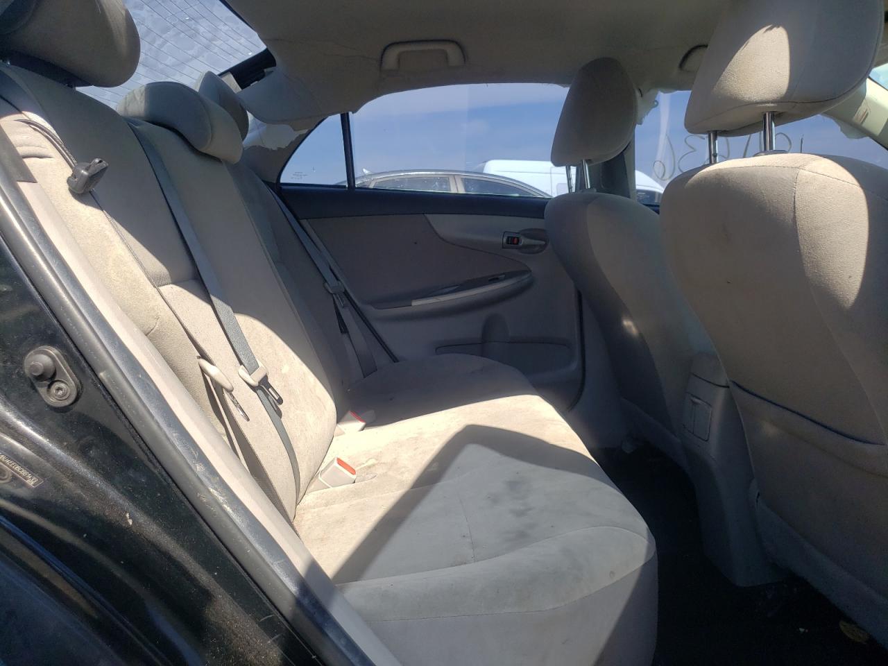 Photo 6 from auction – 2011 TOYOTA COROLLA BA with VIN 2T1BU4EE0BC661433