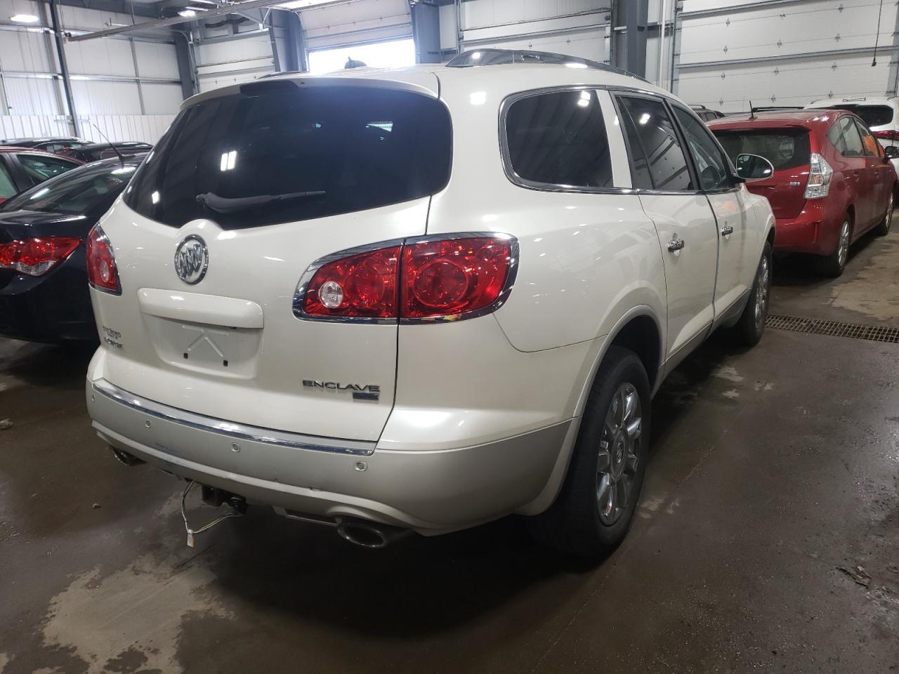 Photo 4 from auction – 2011 BUICK ENCLAVE CX with VIN 5GAKVBED3BJ360508