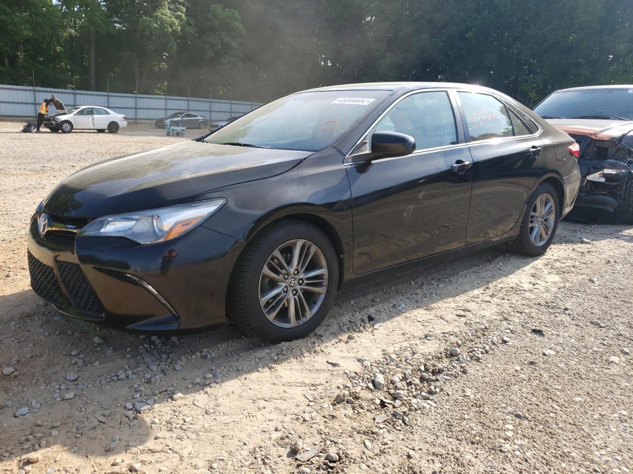 Photo 2 from auction – 2016 TOYOTA CAMRY LE with VIN 4T1BF1FK5GU575053