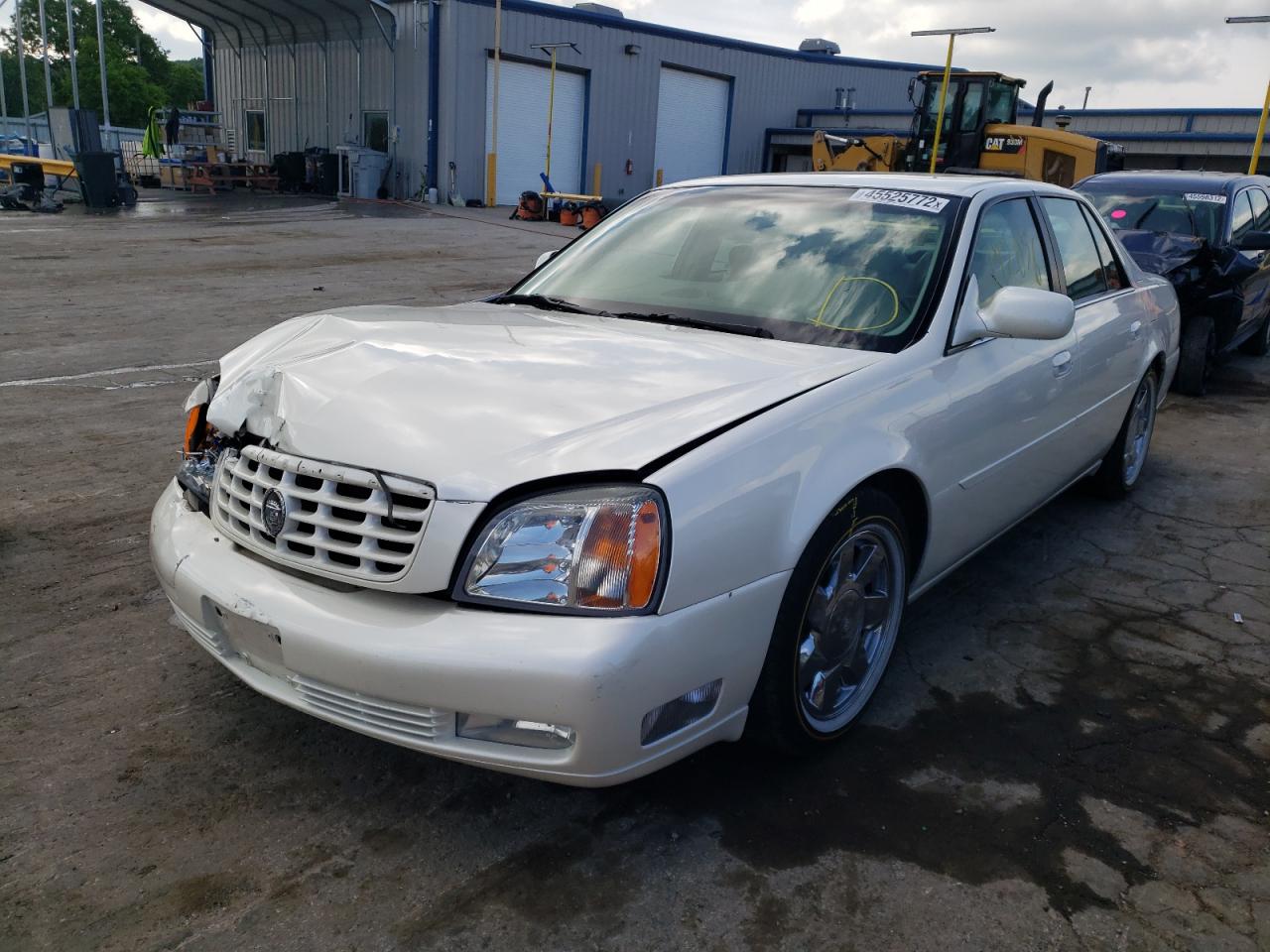 Photo 2 from auction – 2000 CADILLAC DEVILLE DT with VIN 1G6KF5795YU173061