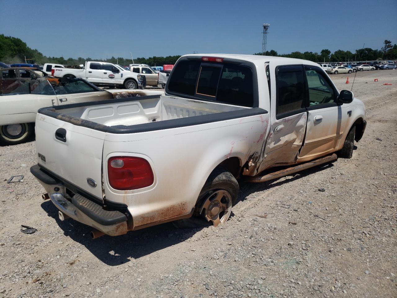 Photo 4 from auction – 2001 FORD F150 SUPER with VIN 1FTRW07L21KF50988