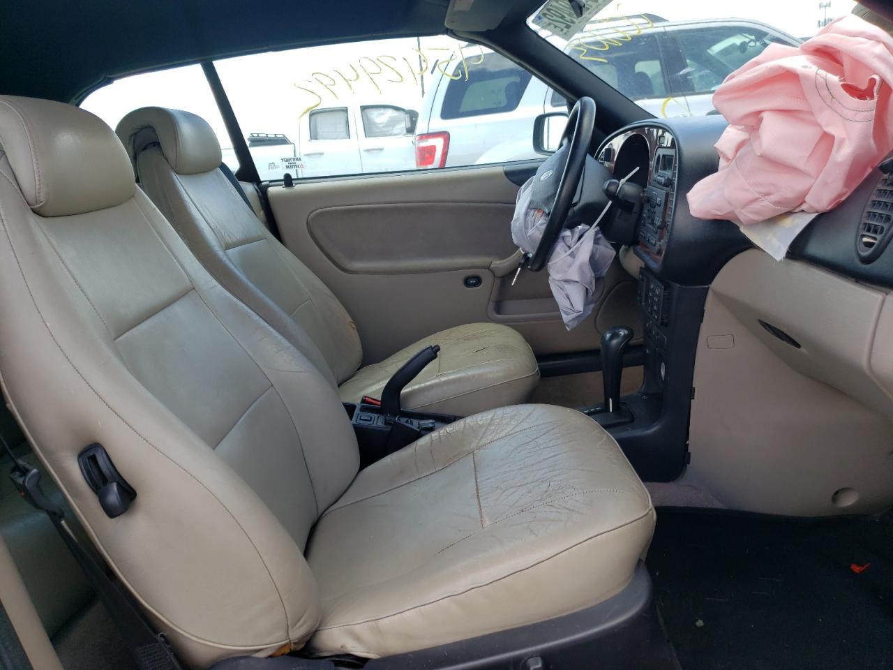 Photo 5 from auction – 1998 SAAB 900 SE TUR with VIN YS3DF78N9W7002203