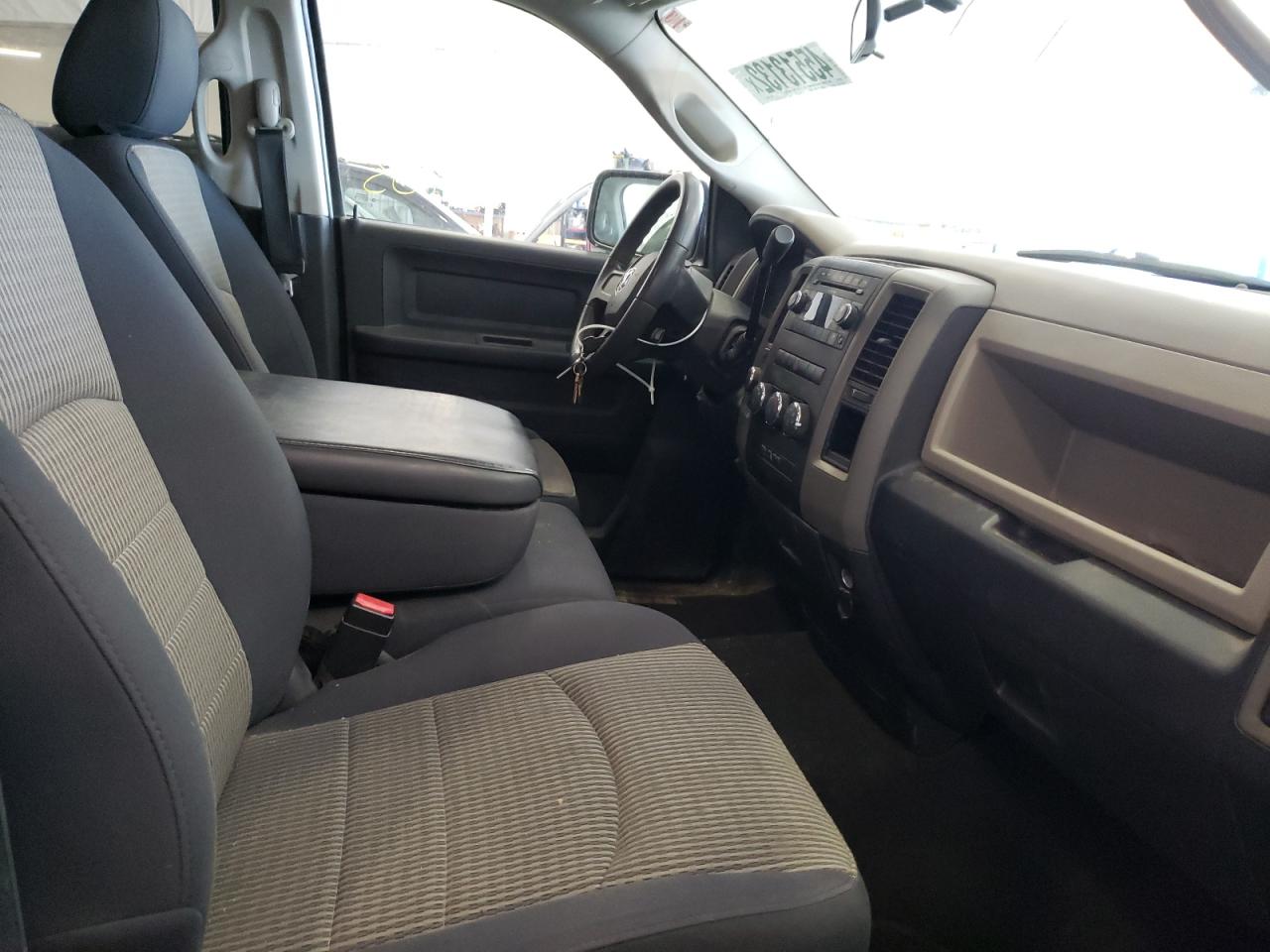 Photo 5 from auction – 2009 DODGE RAM 1500 with VIN 1D3HV18P39S798210