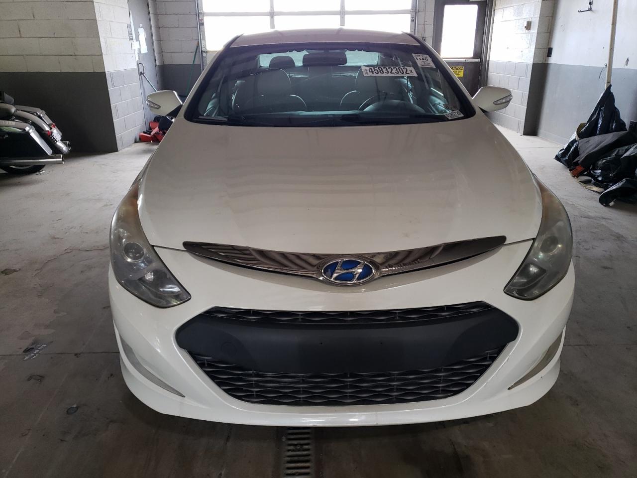 Zdjęcie 9 z aukcji – 2012 HYUNDAI SONATA HYB z VIN KMHEC4A45CA034418