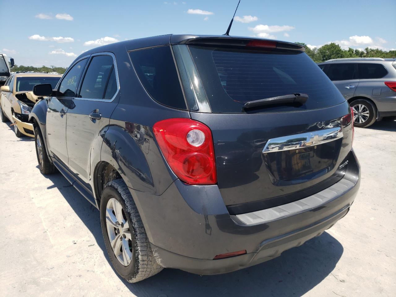 Photo 3 from auction – 2011 CHEVROLET EQUINOX LS with VIN 2GNALBEC0B1236494