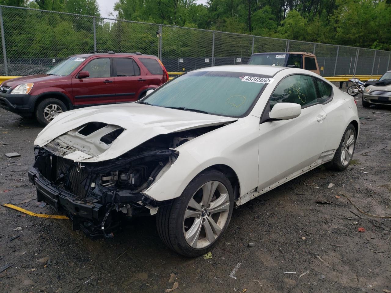 Photo 2 from auction – 2011 HYUNDAI GENESIS CO with VIN KMHHT6KD5BU060540