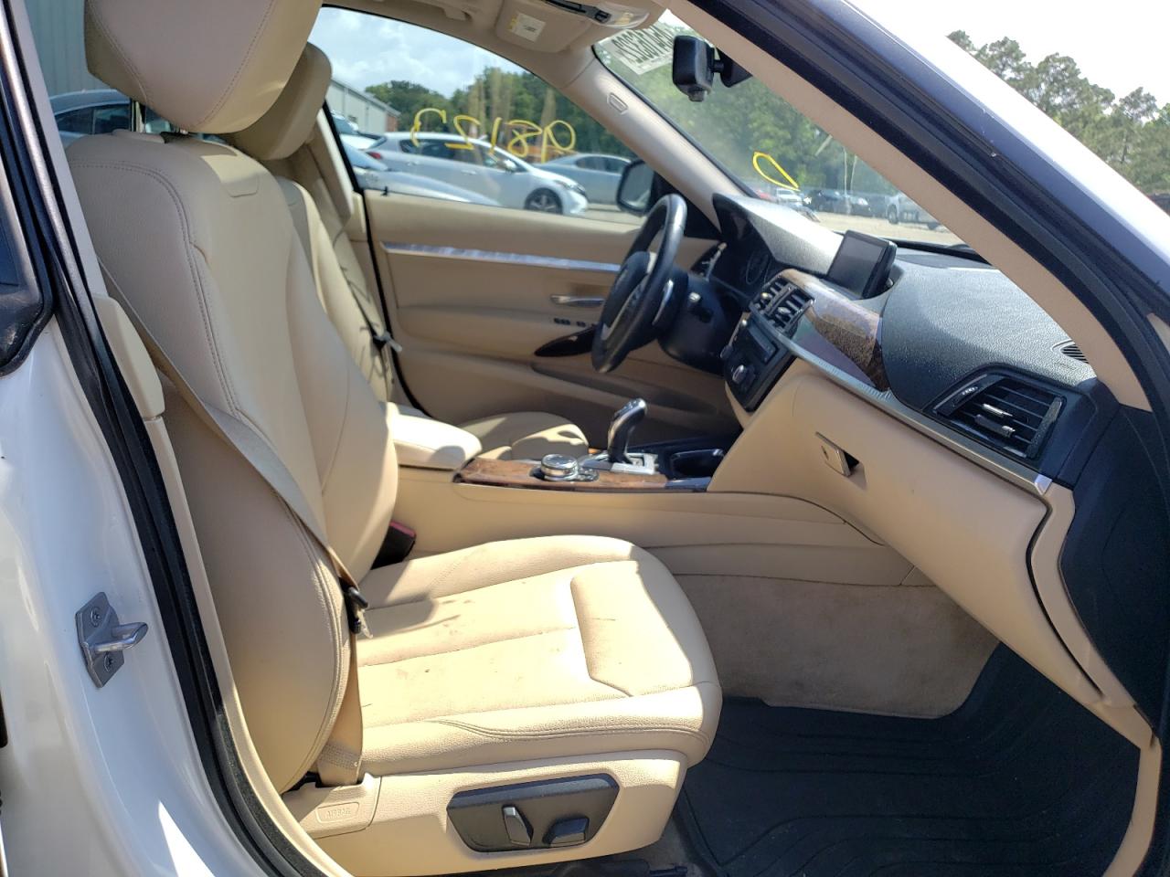 Photo 5 from auction – 2014 BMW 328 XIGT with VIN WBA3X5C5XED556942
