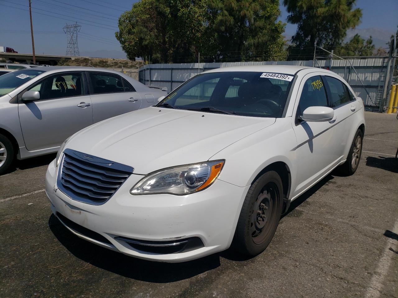 Photo 2 from auction – 2012 CHRYSLER 200 LX with VIN 1C3CCBAB5CN167322