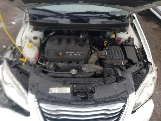 Photo 7 from auction – 2013 CHRYSLER 200 TOURIN with VIN 1C3CCBBB5DN583094