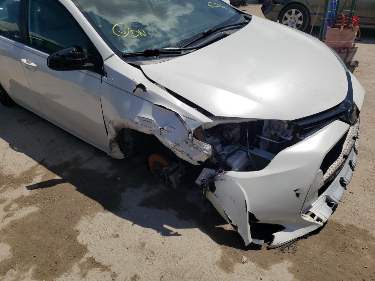 Photo 9 from auction – 2018 TOYOTA COROLLA L with VIN 5YFBURHE6JP828420