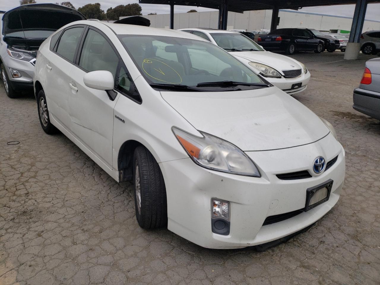 TOYOTA PRIUS 2011 with VIN JTDKN3DU3B1432135 - Photo from auction