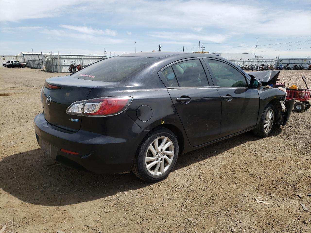 Photo 4 from auction – 2012 MAZDA 3 I with VIN JM1BL1V74C1655384