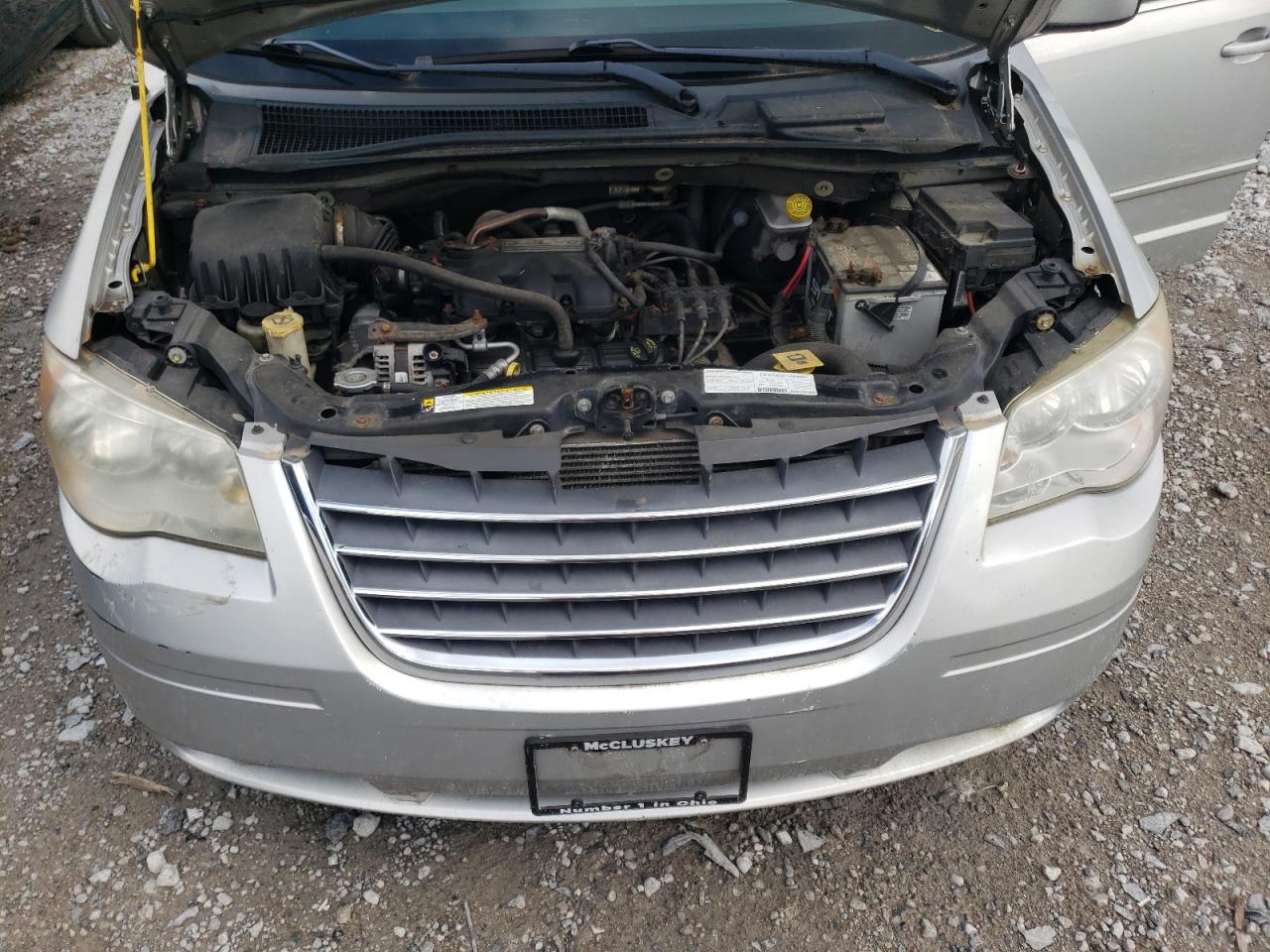Photo 7 from auction – 2008 CHRYSLER TOWN & COU with VIN 2A8HR54P98R138627