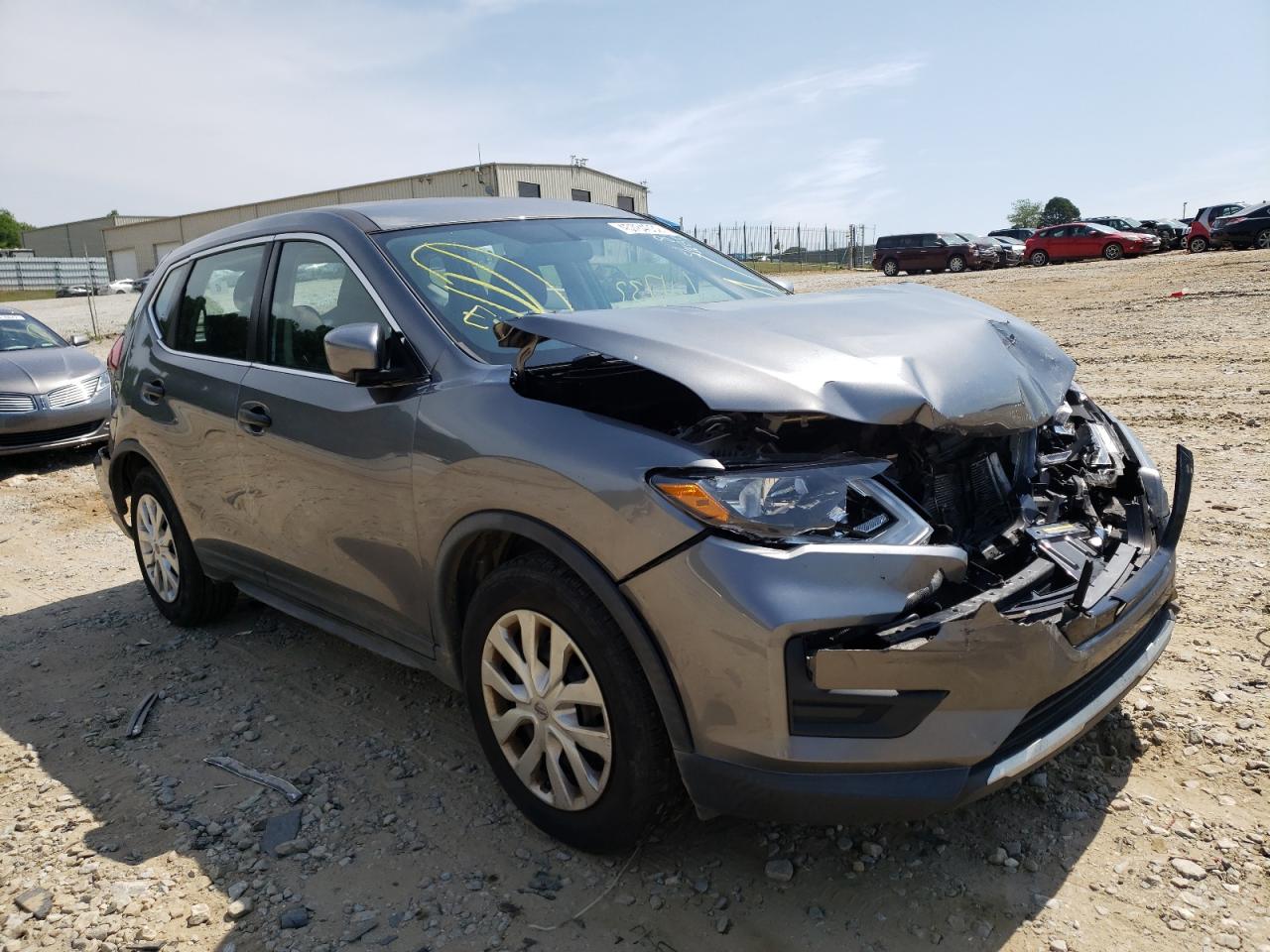 NISSAN ROGUE S 2018 with VIN KNMAT2MT1JP518767 - Photo from auction
