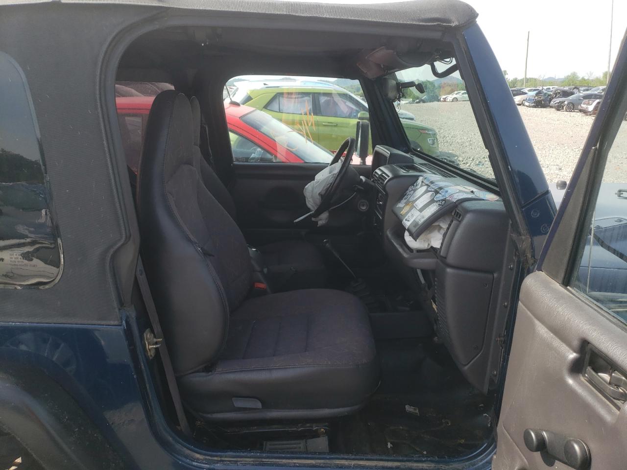 Photo 5 from auction – 2002 JEEP WRANGLER / with VIN 1J4FA49S52P765180