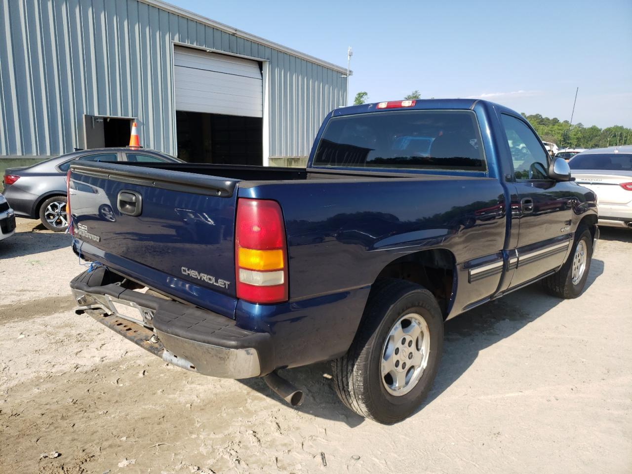 صورة رقم 4 من المزاد - 2000 CHEVROLET SILVERADO مع VIN 1GCEC14T5YZ159255