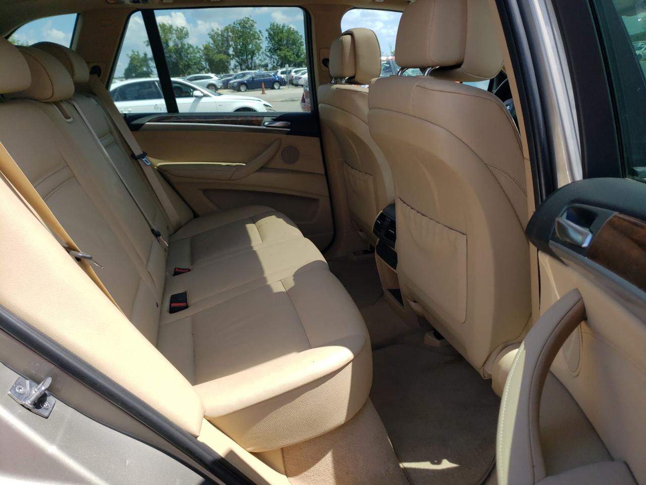 Photo 6 from auction – 2012 BMW X5 XDRIVE3 with VIN 5UXZV4C55CL761051