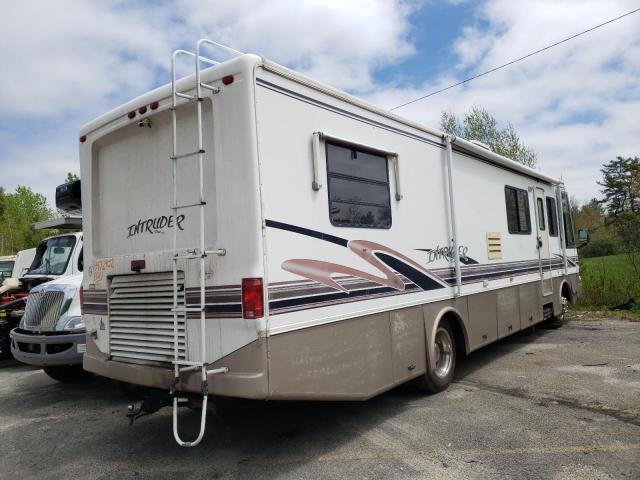 Photo 4 from auction – 1997 FREIGHTLINER CHASSIS X with VIN 4UZ6XFBC2VC730025