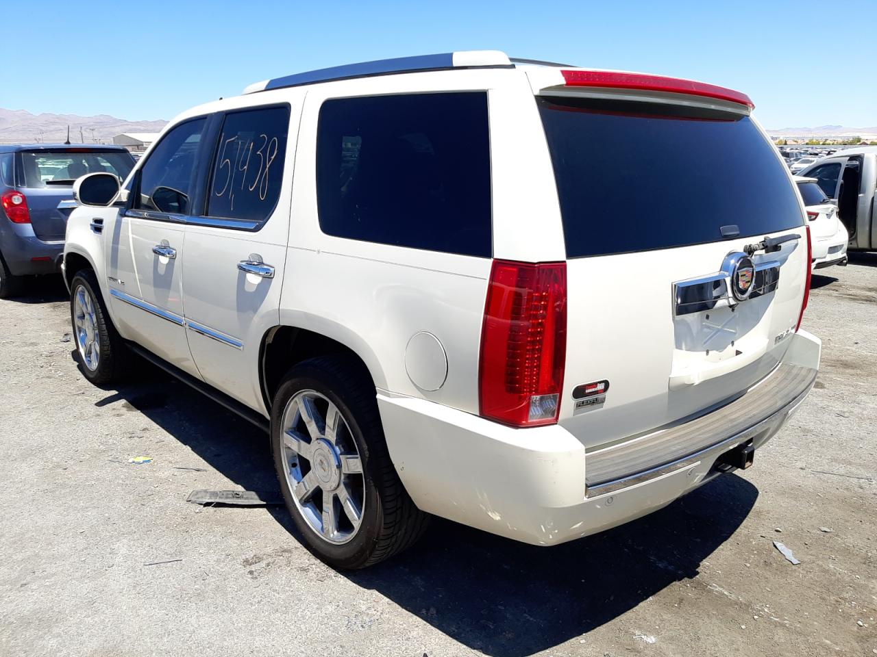 Photo 3 from auction – 2011 CADILLAC ESCALADE P with VIN 1GYS4CEF7BR282867