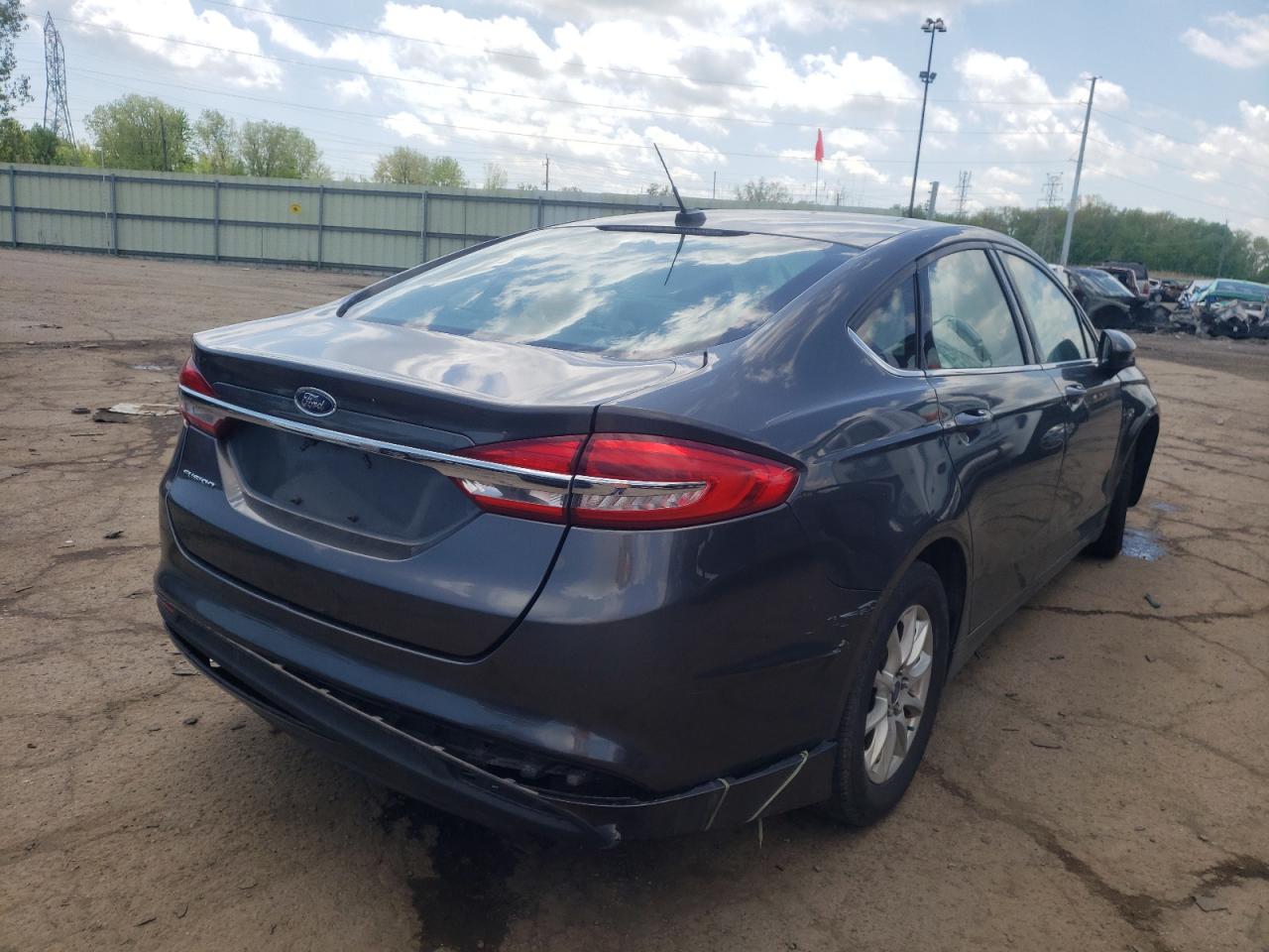 Photo 4 from auction – 2017 FORD FUSION S with VIN 3FA6P0G78HR151209
