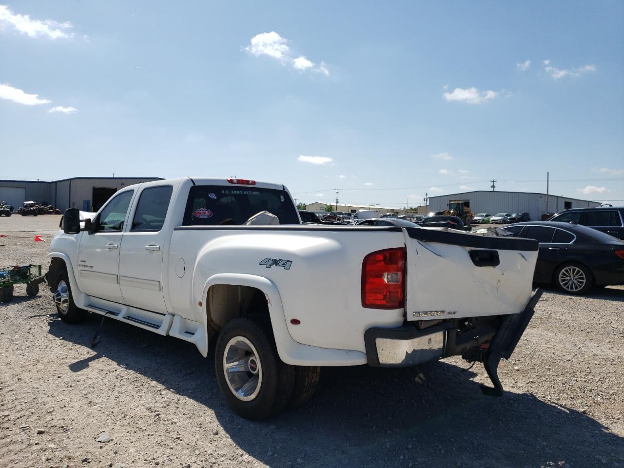 Photo 3 from auction – 2009 GMC SIERRA K35 with VIN 1GTJK93699F142103