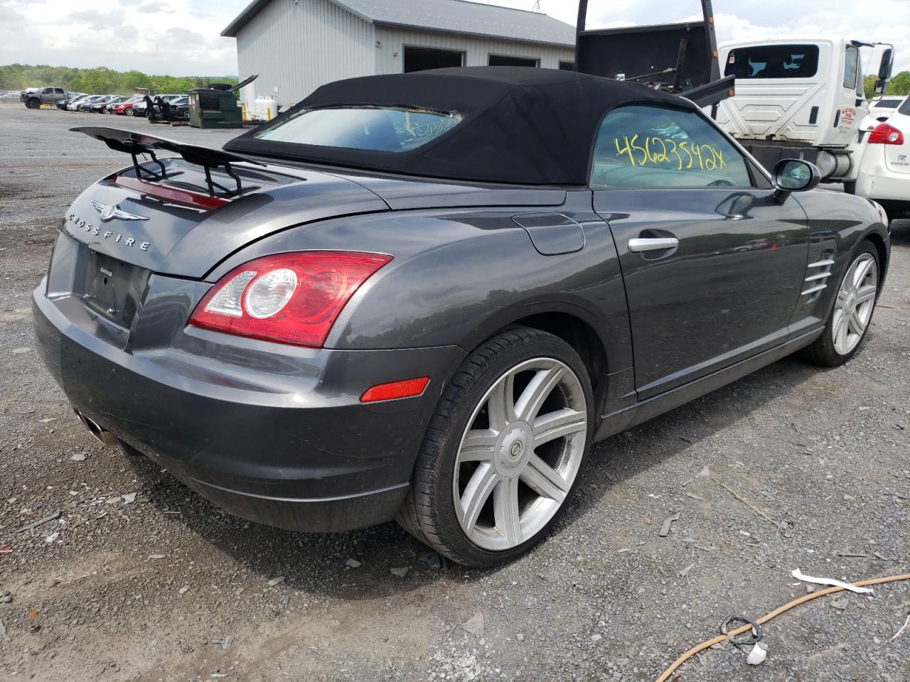 Photo 4 from auction – 2005 CHRYSLER CROSSFIRE with VIN 1C3AN65L95X031729