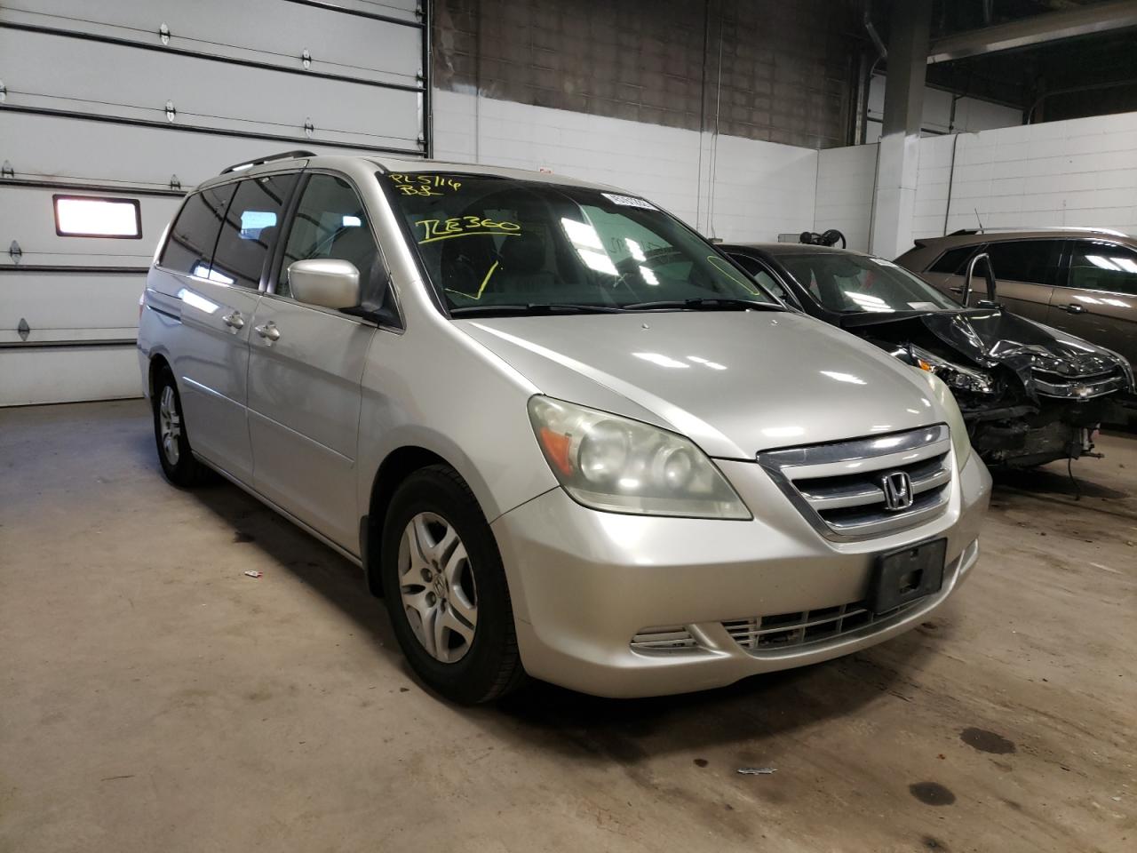 HONDA ODYSSEY EX 2005 with VIN 5FNRL38705B015253 - Photo from auction