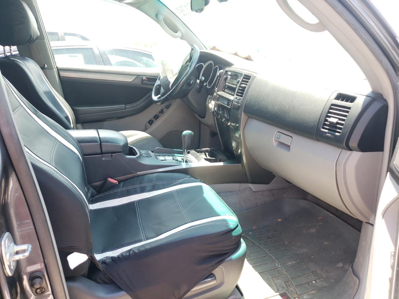 Photo 5 from auction – 2006 TOYOTA 4RUNNER SR with VIN JTEBU14R768055966
